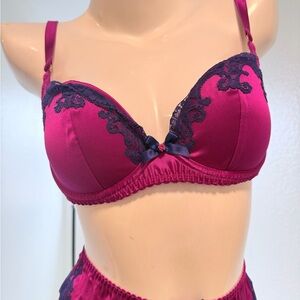Agent Provocateur Silk blend Magenta and Purple Lace Bra NWT